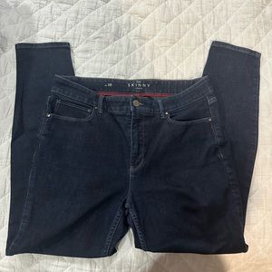 White House black market skinny jeans size 10